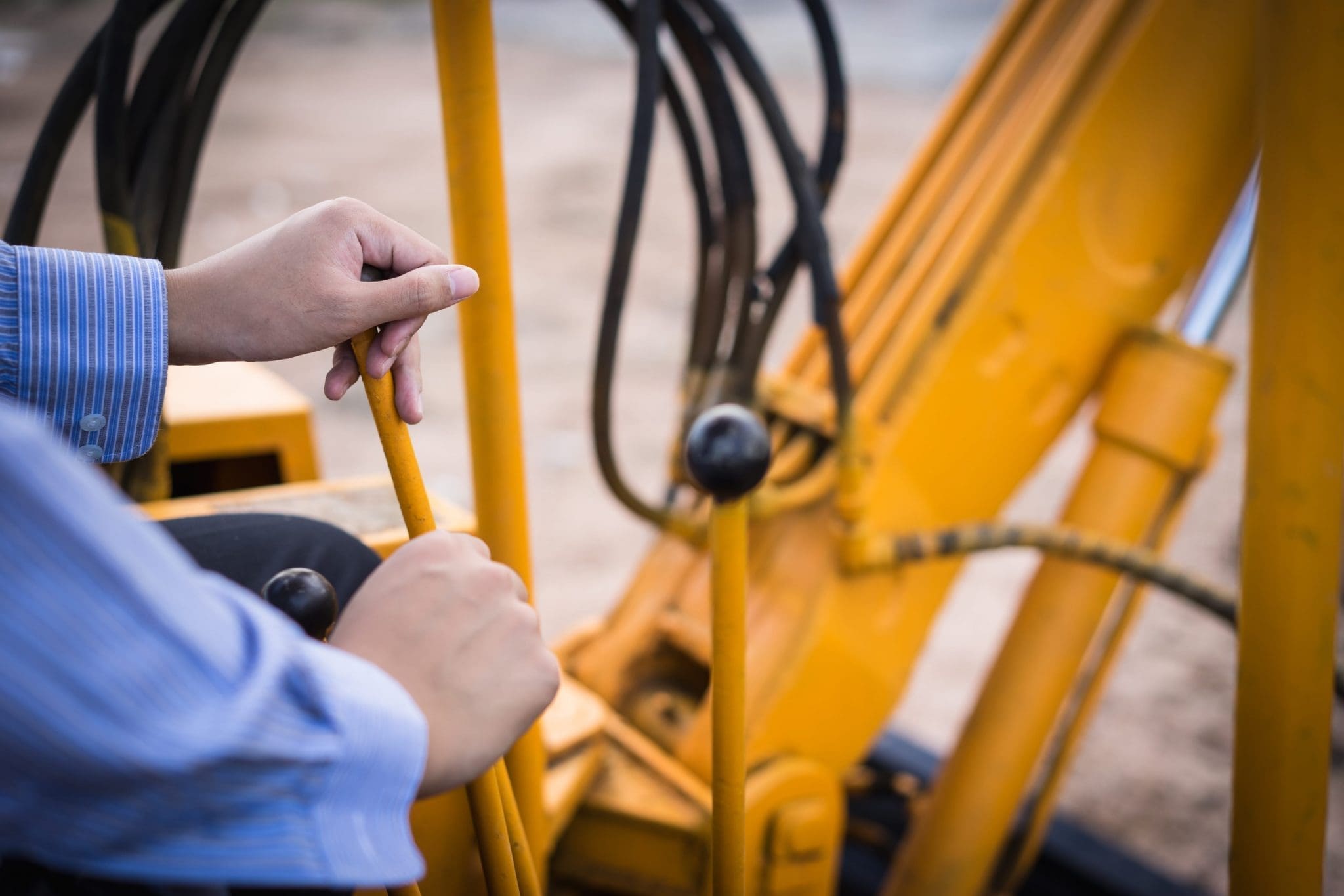Read more about the article 6 Things You Learn in Heavy Equipment College