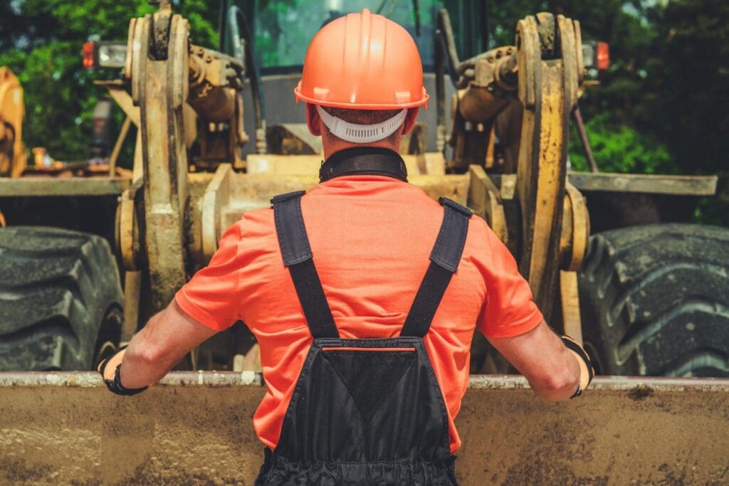 benefits of heavy equipment career